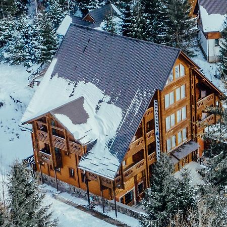 Karpatski Dzherela ヤレムチャ エクステリア 写真